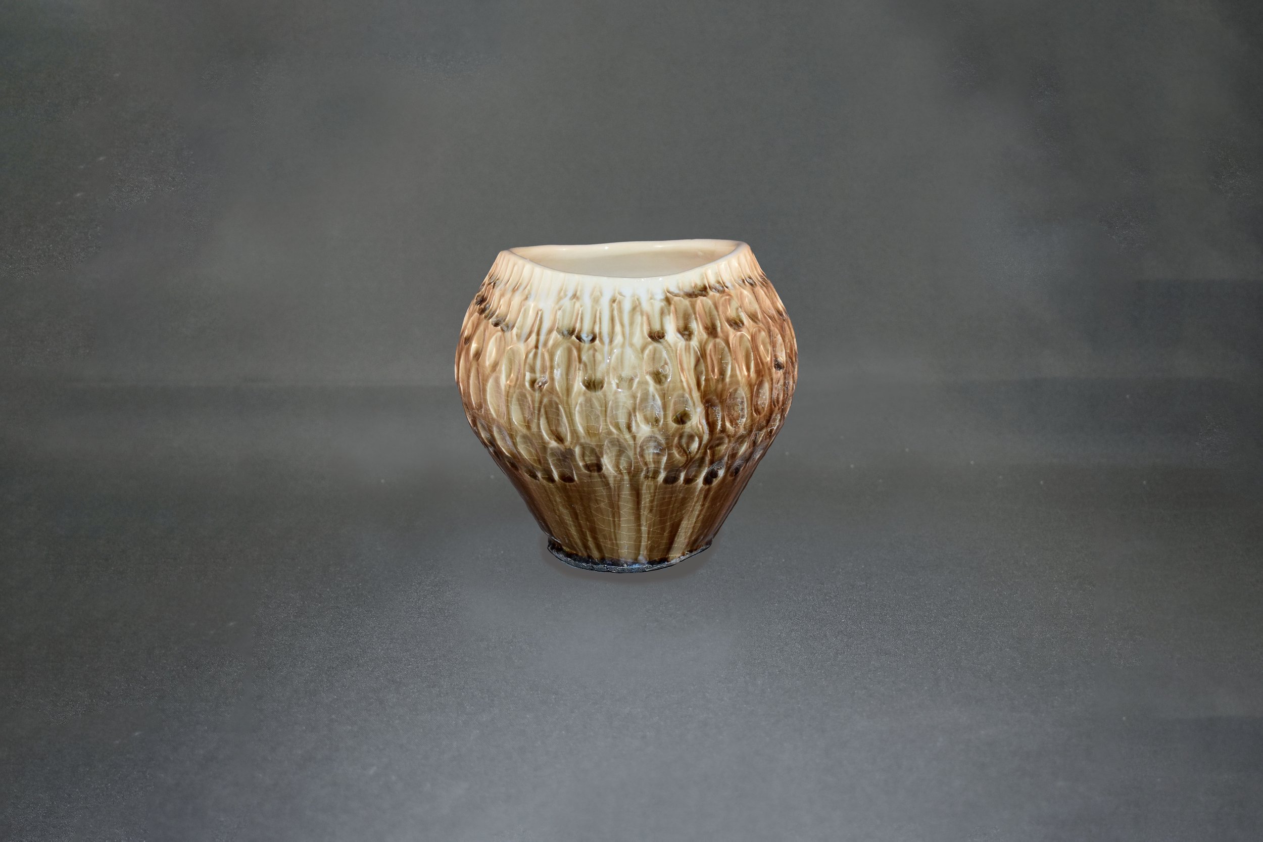 Vase20_View2.jpg