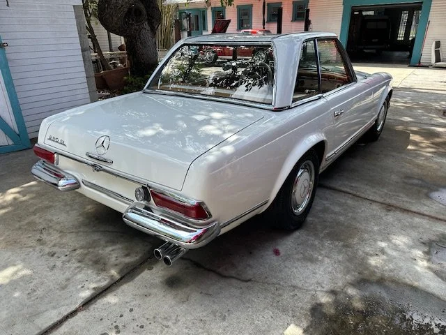 ST-25800 1965 Mercedes 230SL White (1).jpeg