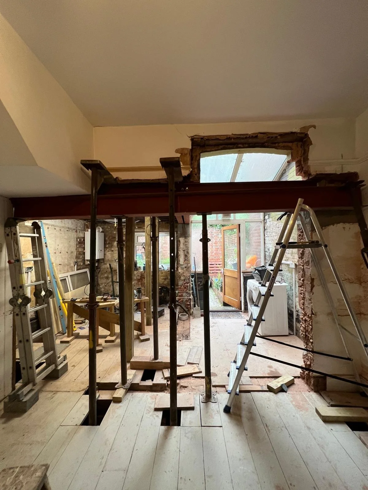 WhatsApp Image 2024-05-08 at 21.19.11 (1).jpeg