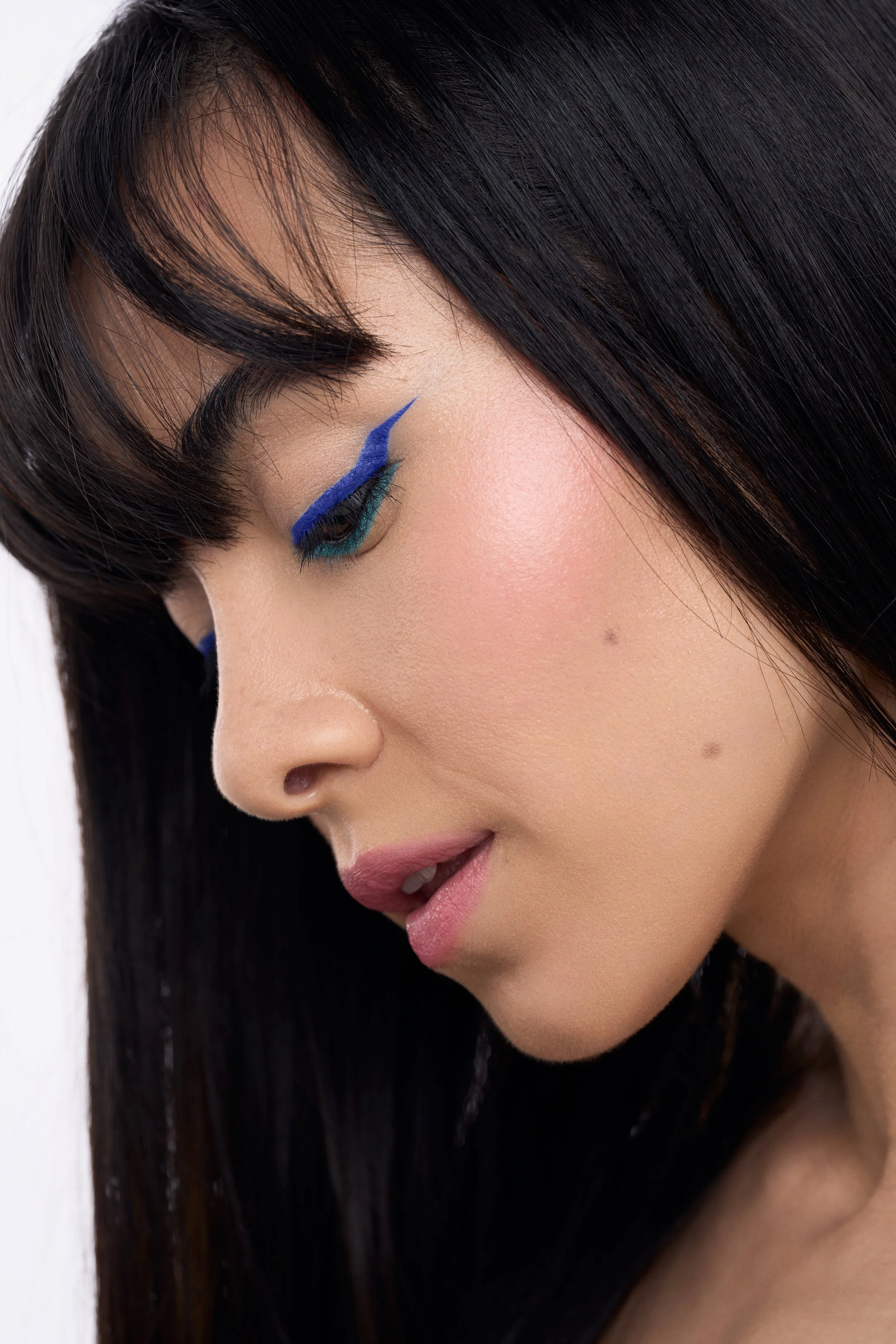 Jade Goetz Blue Liner  02.jpg