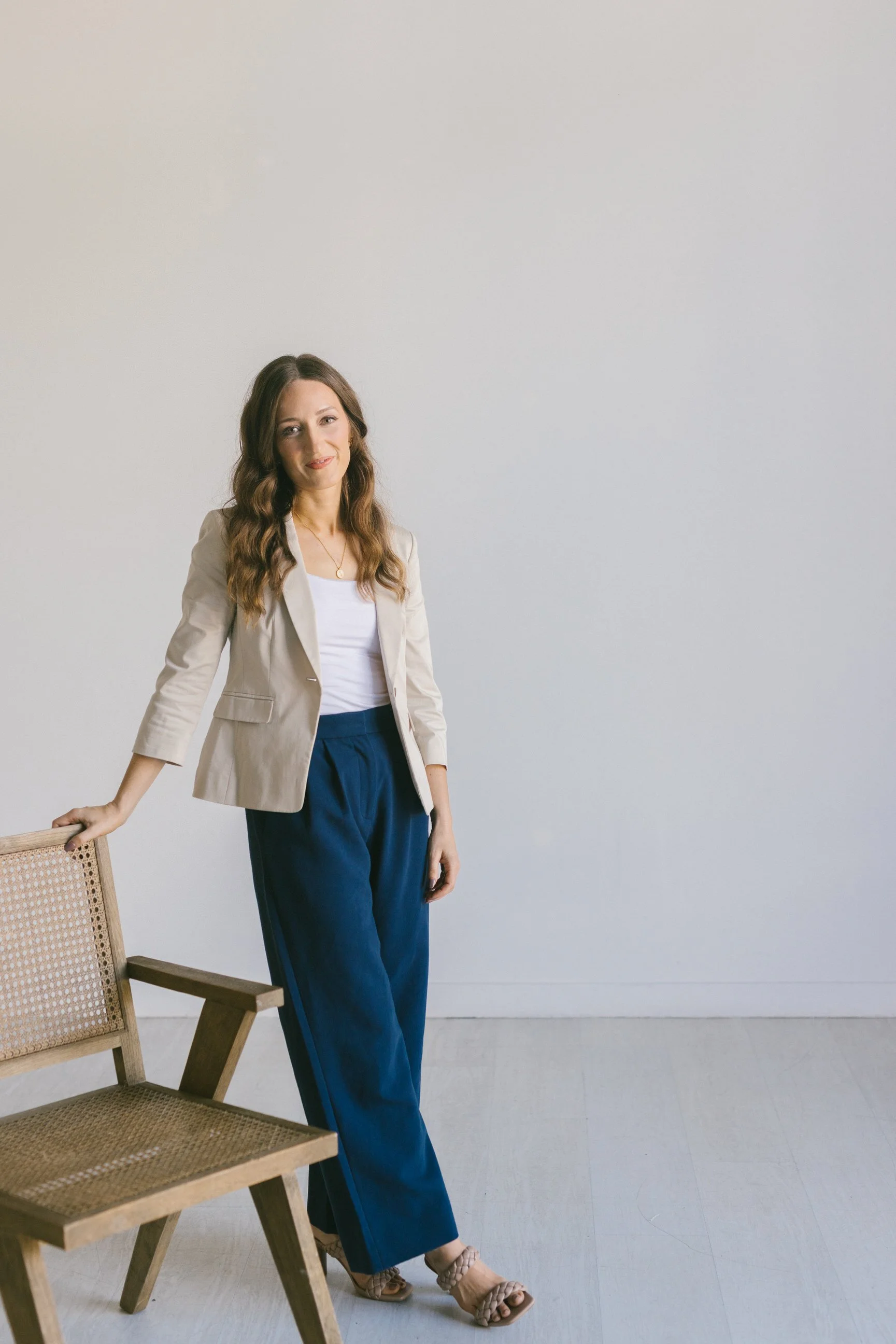 Private Practice Therapist Salary: The Costs Behind Solo vs. Group Practice
