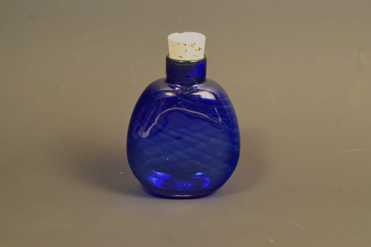 flask blue twist.JPG