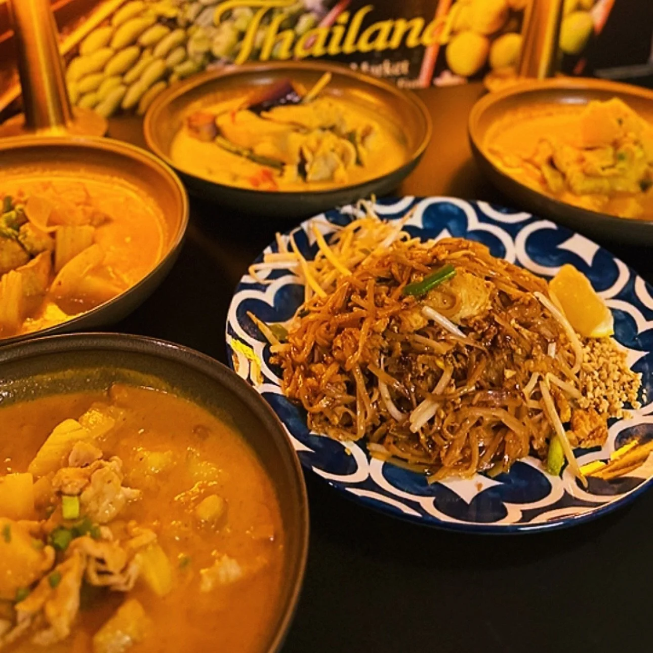 BEST BYOB VIBES On downtown Main Street 🔴 THAI THAIII 509 Main Streets Bethlehem 
 610.868.1919
  BYOB
 🔴 Private Room are available 🔴

#thaithaiii #bethlehempa #bethlehem #allentownpa #allentown #lehighvalley #lehighvalleypa #lehighvalleyeats #le