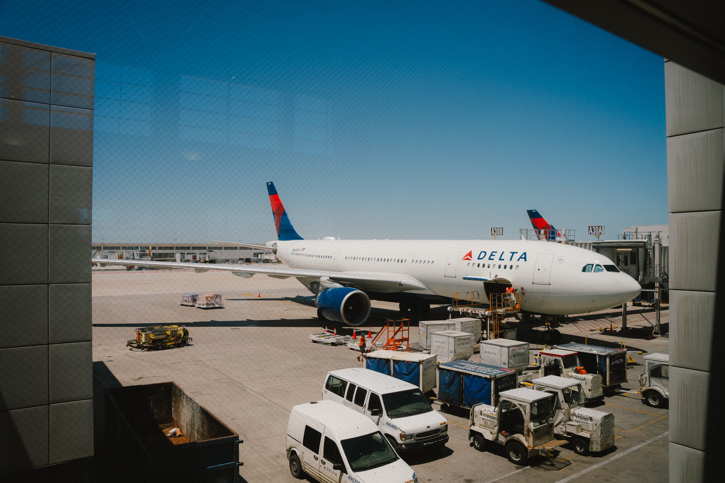Planes (1 of 6).jpg
