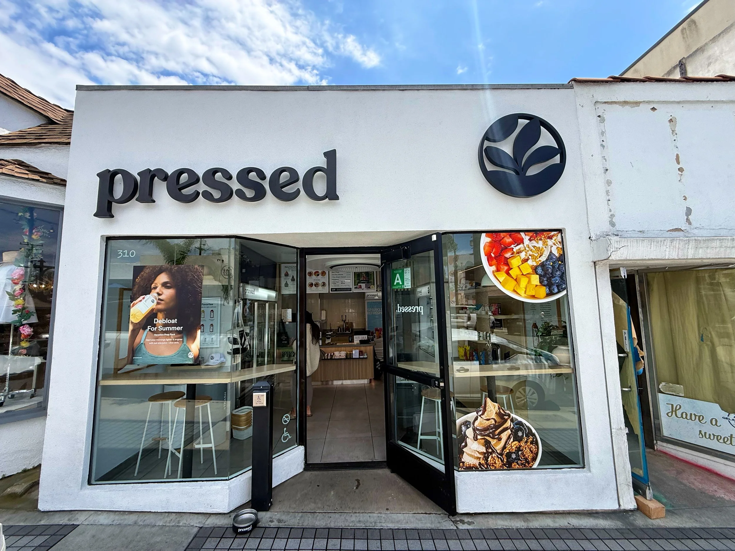 310 Manhattan Beach Blvd, Manhattan Beach