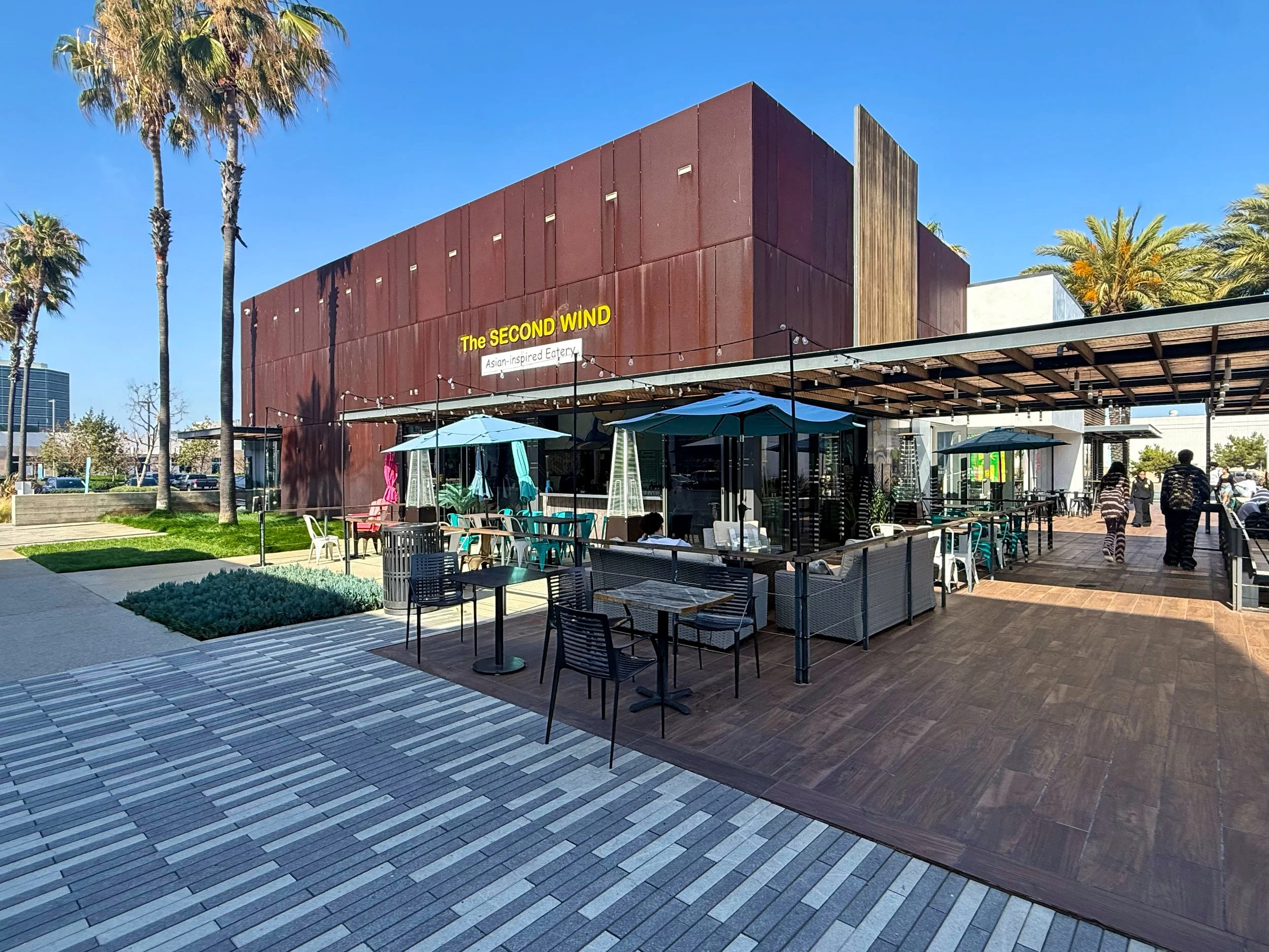 747 N Douglas St, El Segundo