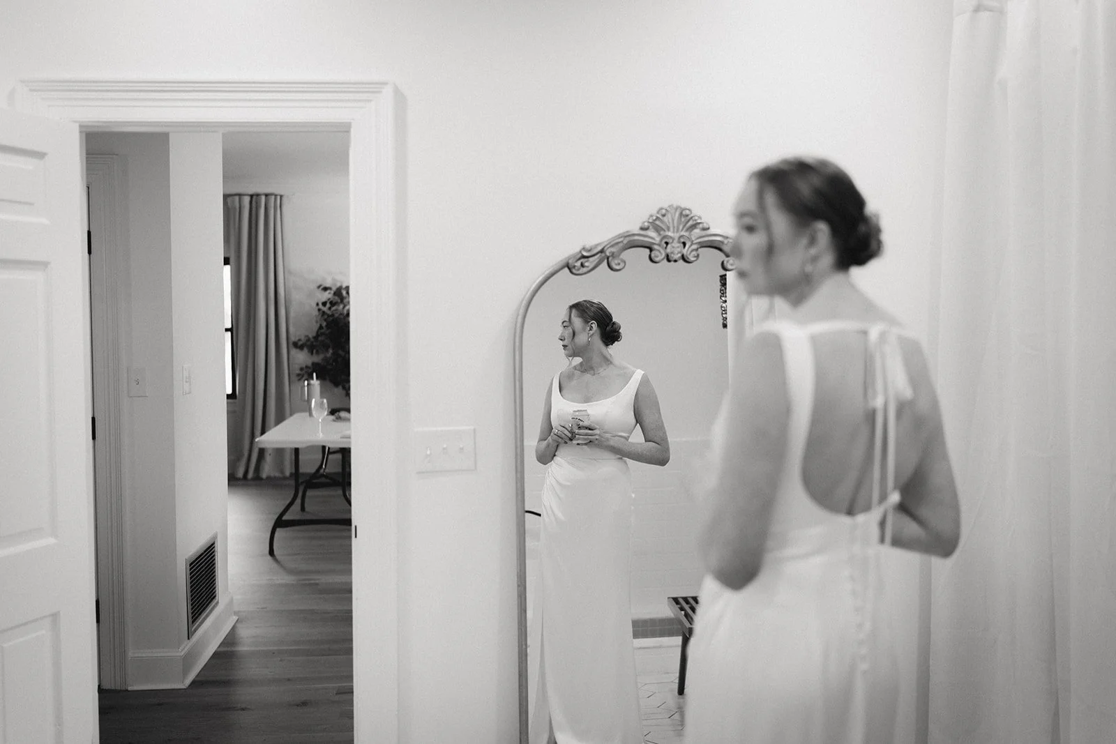 Raleigh-NC-Wedding-Photographer-542.jpg