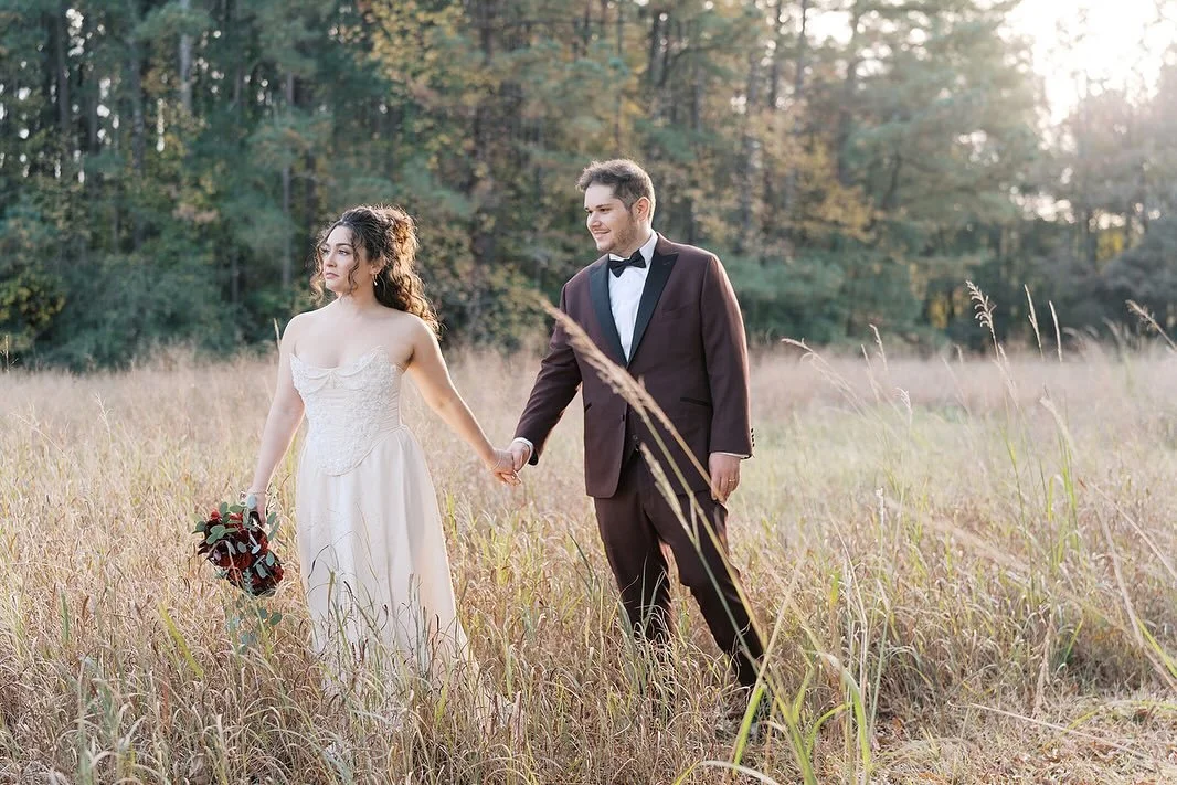 Golden hour in our field is magical ✨

Located on a sprawling 14-acre property surrounded by 2,000+ acres of Raleigh farmland, this enchanting venue boasts a picturesque landscape complete with lush trees, a tranquil pond, and captivating natural bea