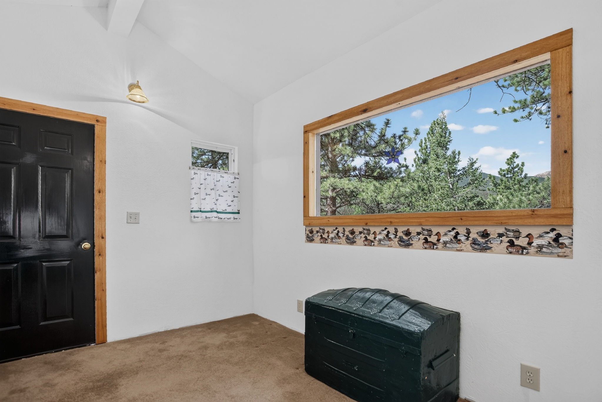 420_211 Cll De Lujan_GuestHouseE.jpg