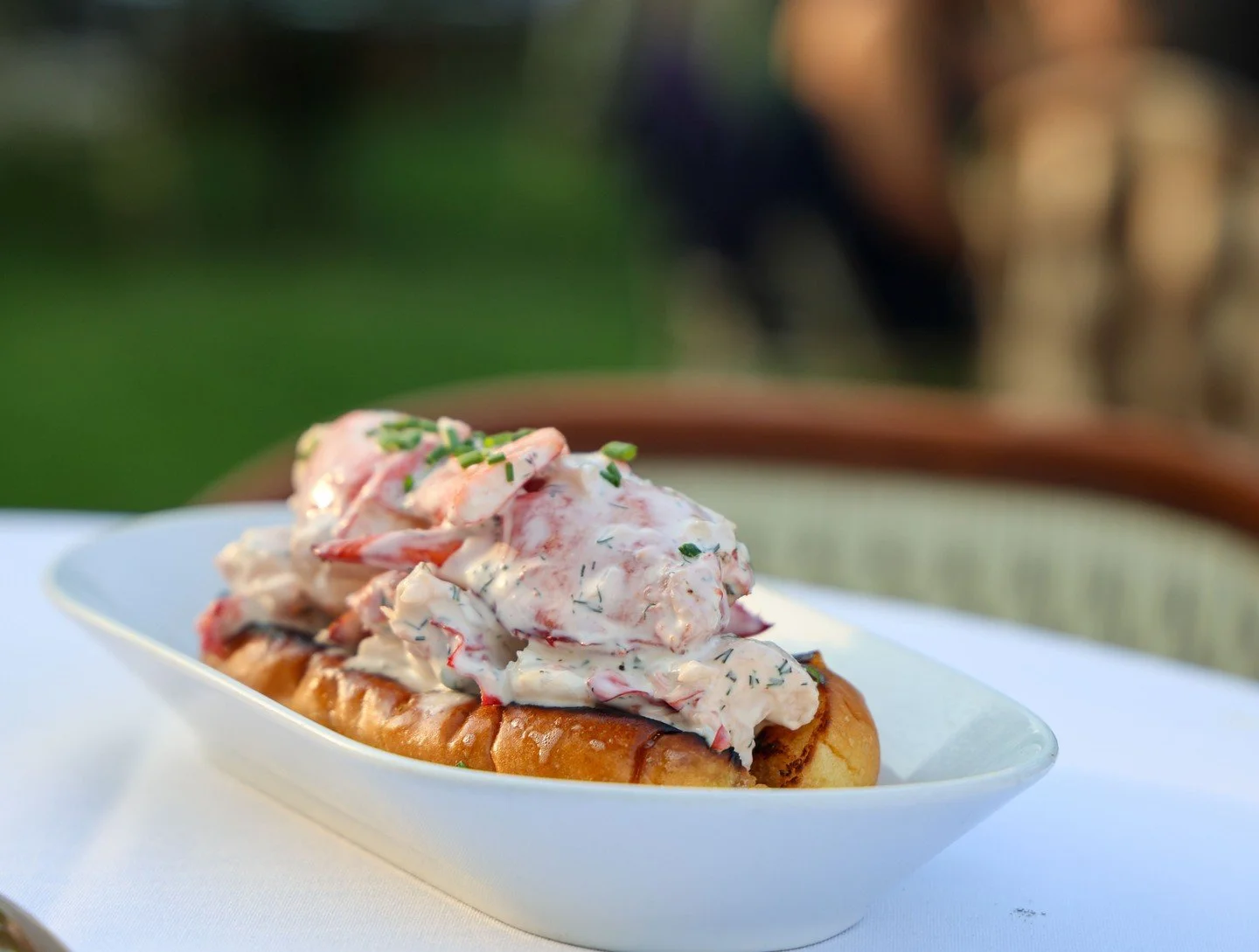 Savor the taste of summer at End Cut Steak House! Our lobster roll is the ultimate seasonal staple, perfect for those sunny days. Whether you choose to dine inside or enjoy the fresh air outdoors, our food never fails to delight. Indulge in a culinar