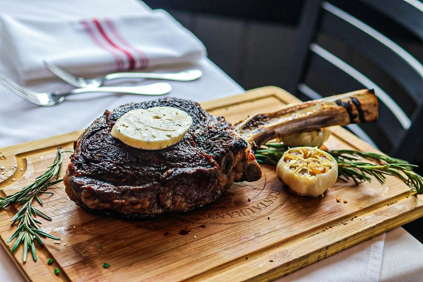 The Tomahawk &mdash; timeless, bold, and always on the menu. Because luxury never takes a night off. 🥩🔥

Join us at End Cut Steakhouse for a cut that defines indulgence.