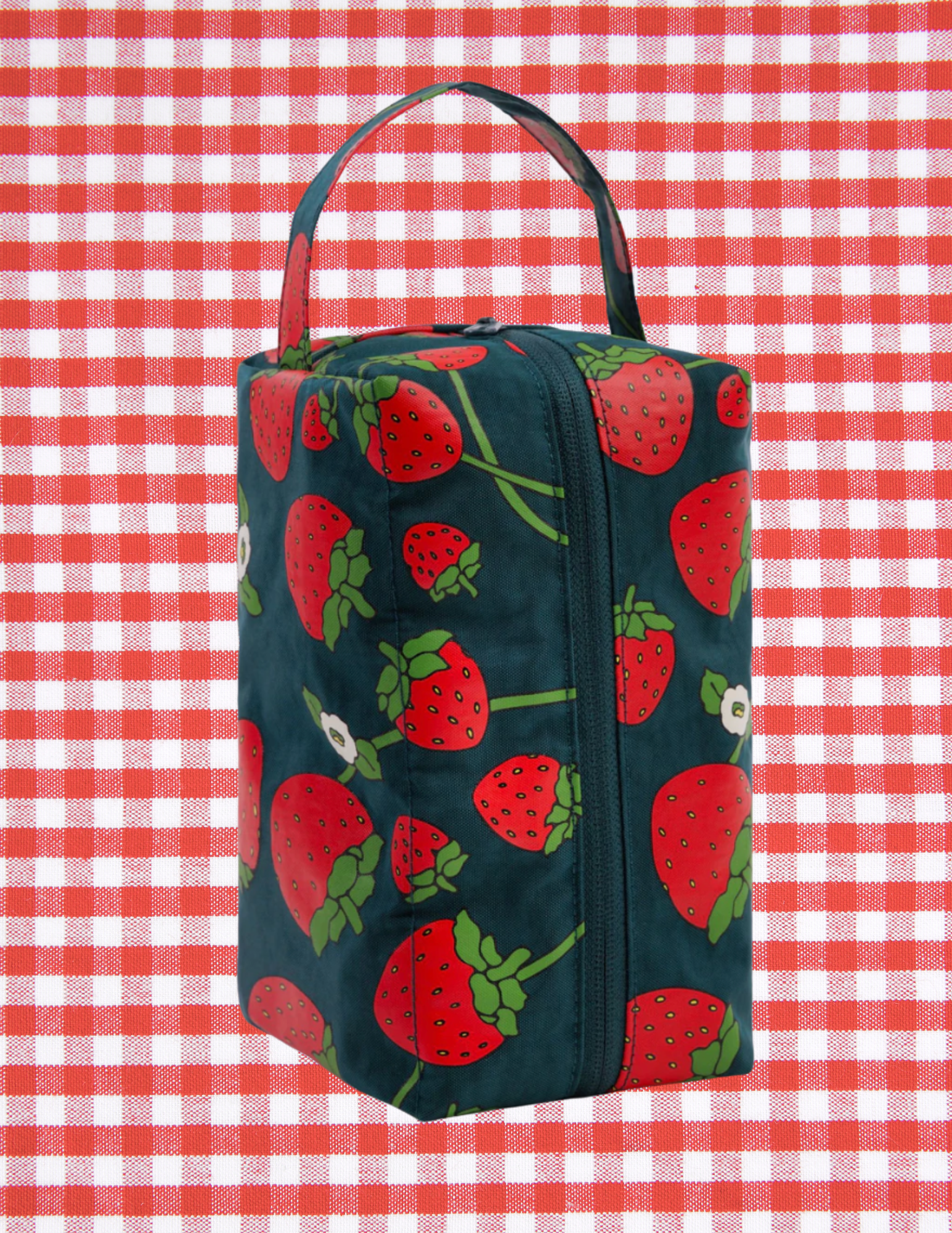 BAGGU Strawberry Blossom Dopp Kit