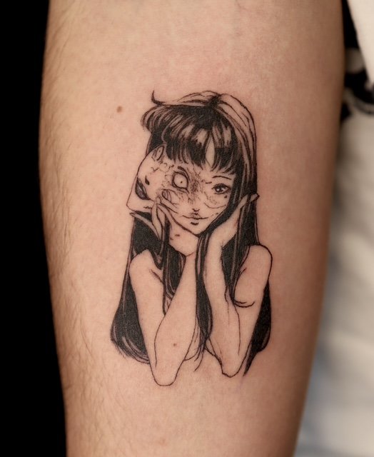 Lola @Lolaabaird -Junji Ito artwork