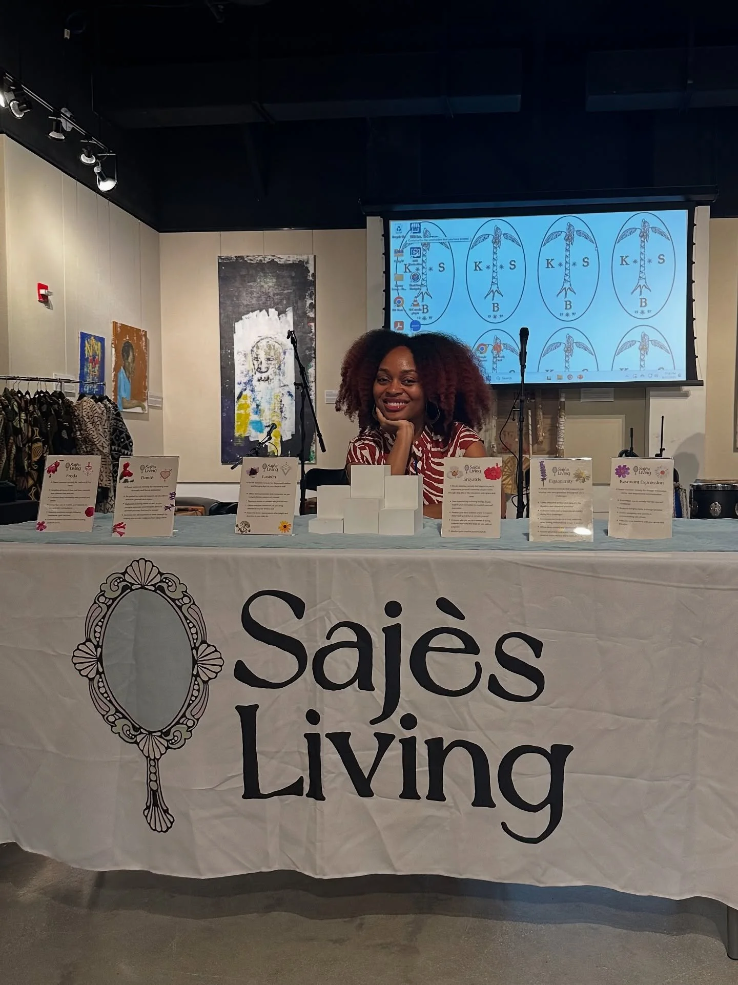 We SOLD OUT at KOSANBA🎉⁣ (then folks started ordering online🥹)
⁣⁣
⁣✨Thanks to @chellepean for suggesting that I should sell my products and @haitianjeni13 for ensuring smooth communication as a vendor at this year&rsquo;s conference. I was already 