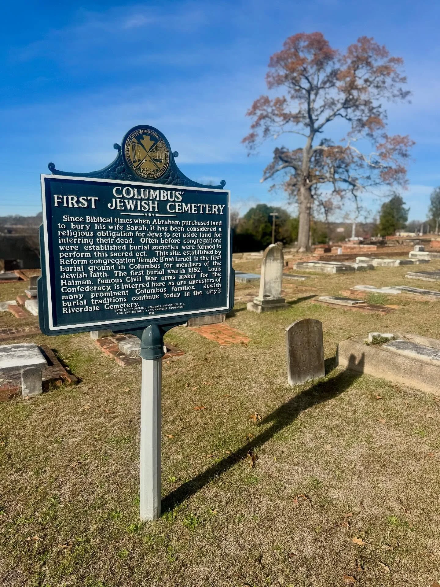 A Hidden Piece of Columbus History: Tucked within Linwood Cemetery is the city&rsquo;s earliest Jewish burial ground&mdash;a section established by Temple B&rsquo;nai Israel long before Columbus looked anything like it does today.

Rooted in a centur