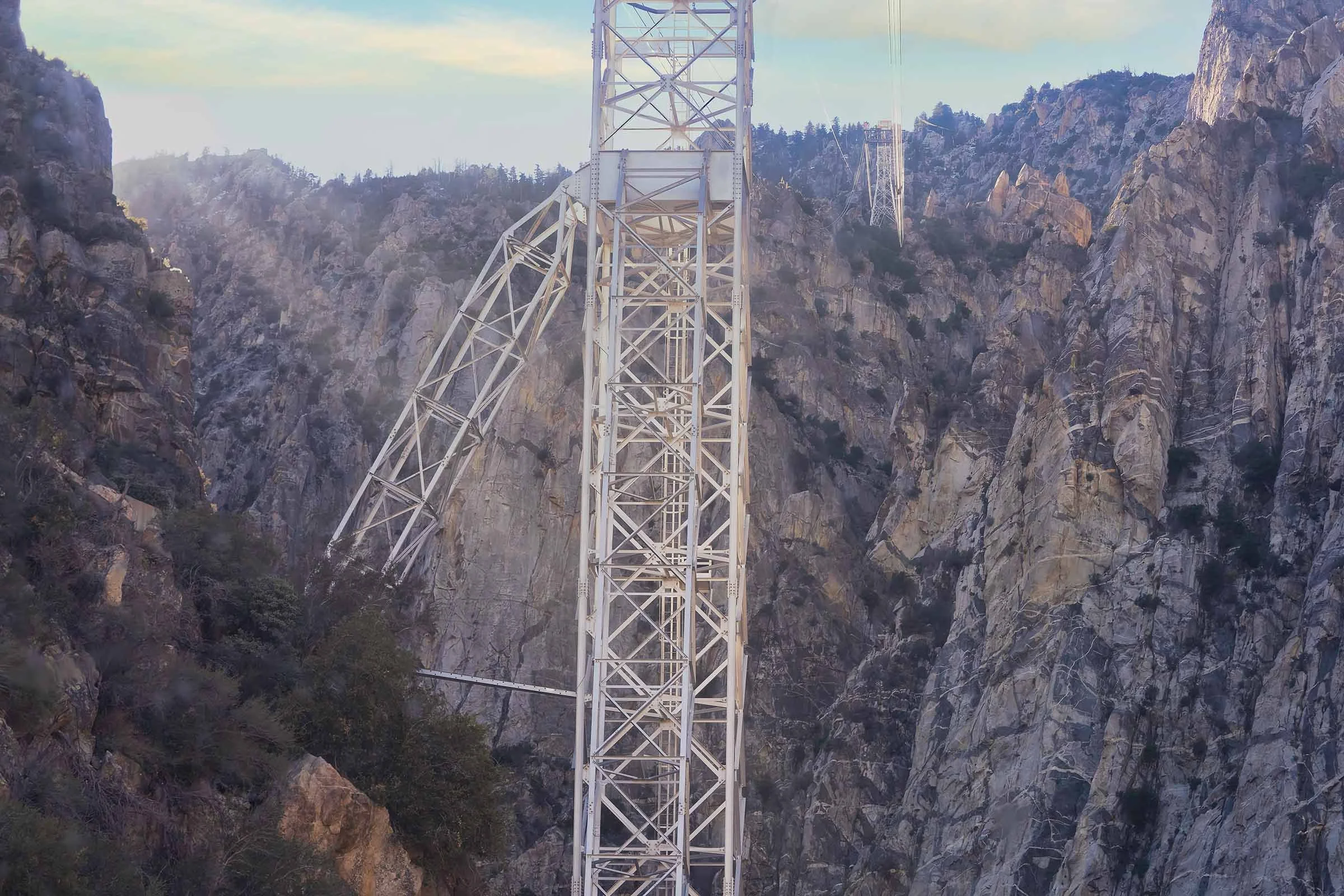 Palm Springs Tram-1v2.jpg