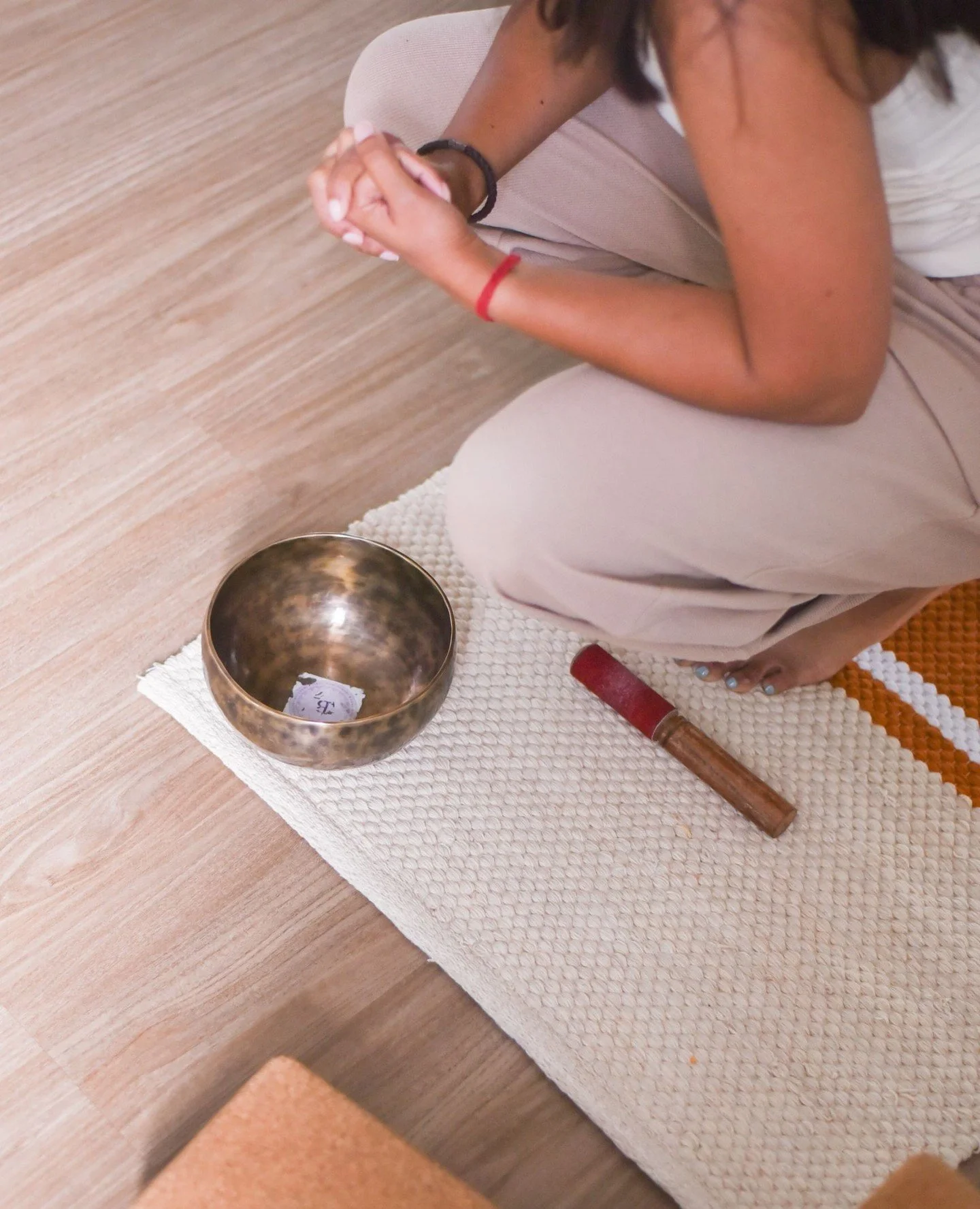 Saturday morning well spent. 🤍 Thank you to everyone who joined us for Saturday's Slow Vinyasa class with @healingwithswati_. We loved having you in the studio and sharing the morning with you.⁠
⁠
Missed this one? You can always practice with Swati 