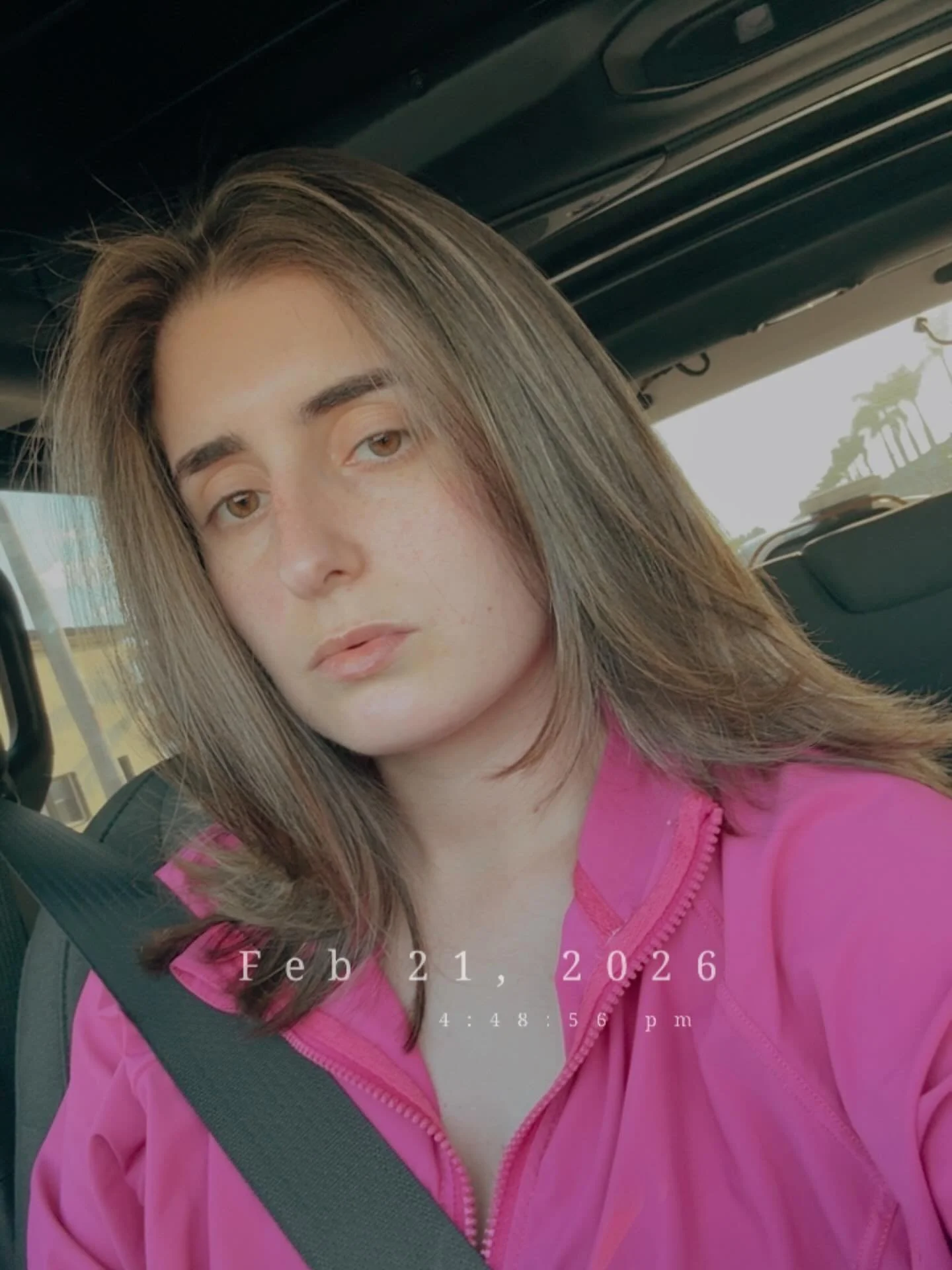 For those who met me blonde, we&rsquo;re back stronger, wiser, and brighter from within and out ❤️&zwj;🔥🌞🦩 Gracias @janet._hair por tu amor en tu trabajo 💖💫🇨🇺