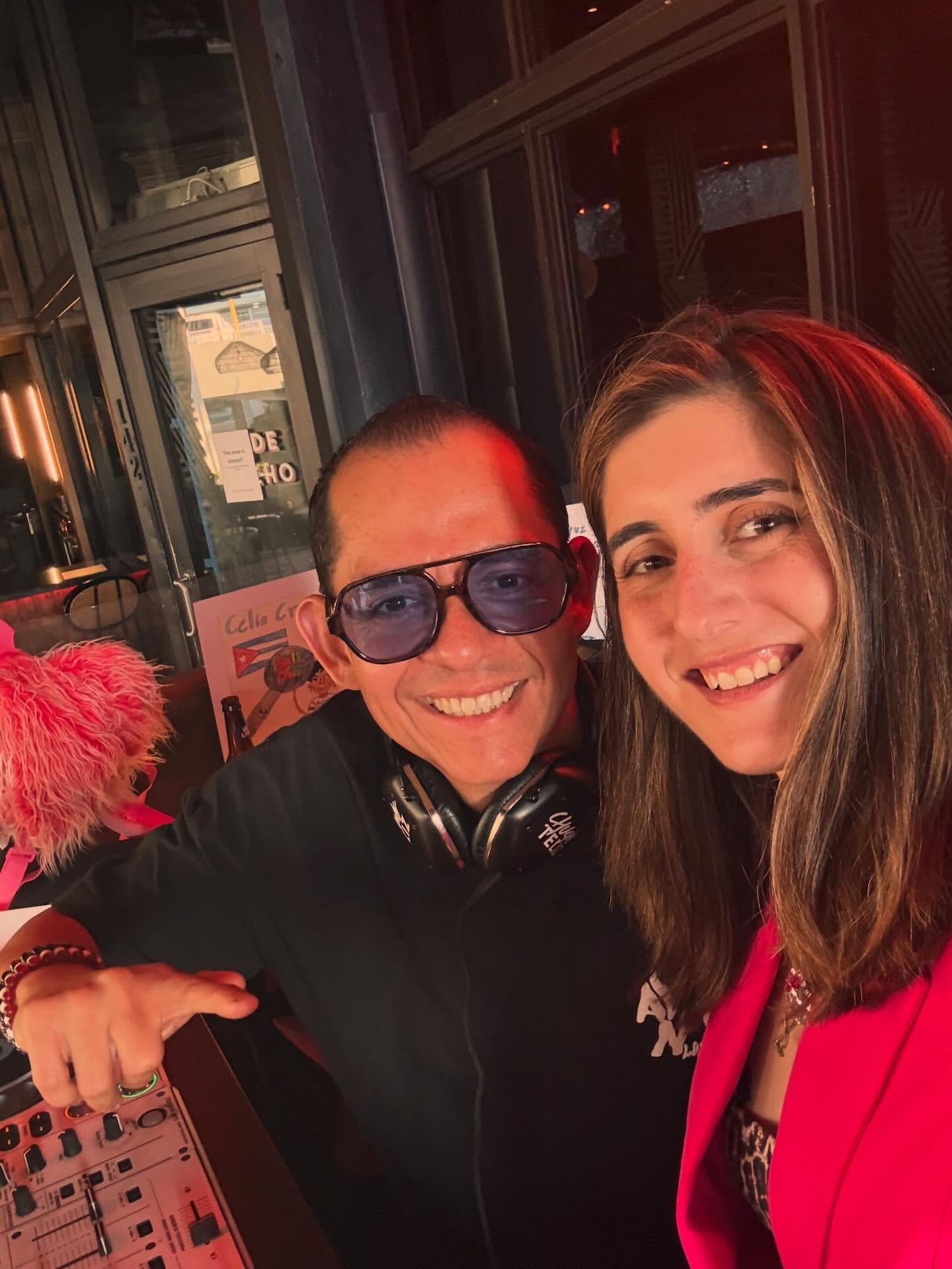 Feliz cumplea&ntilde;os, Chucho Teliz 🎉🇲🇽✨🎂🎂🎂

Hoy celebramos no solo tu vida, sino tambi&eacute;n la conexi&oacute;n tan especial que naci&oacute; desde ese primer momento en Instagram, me siento profundamente agradecida por haberte encontrado