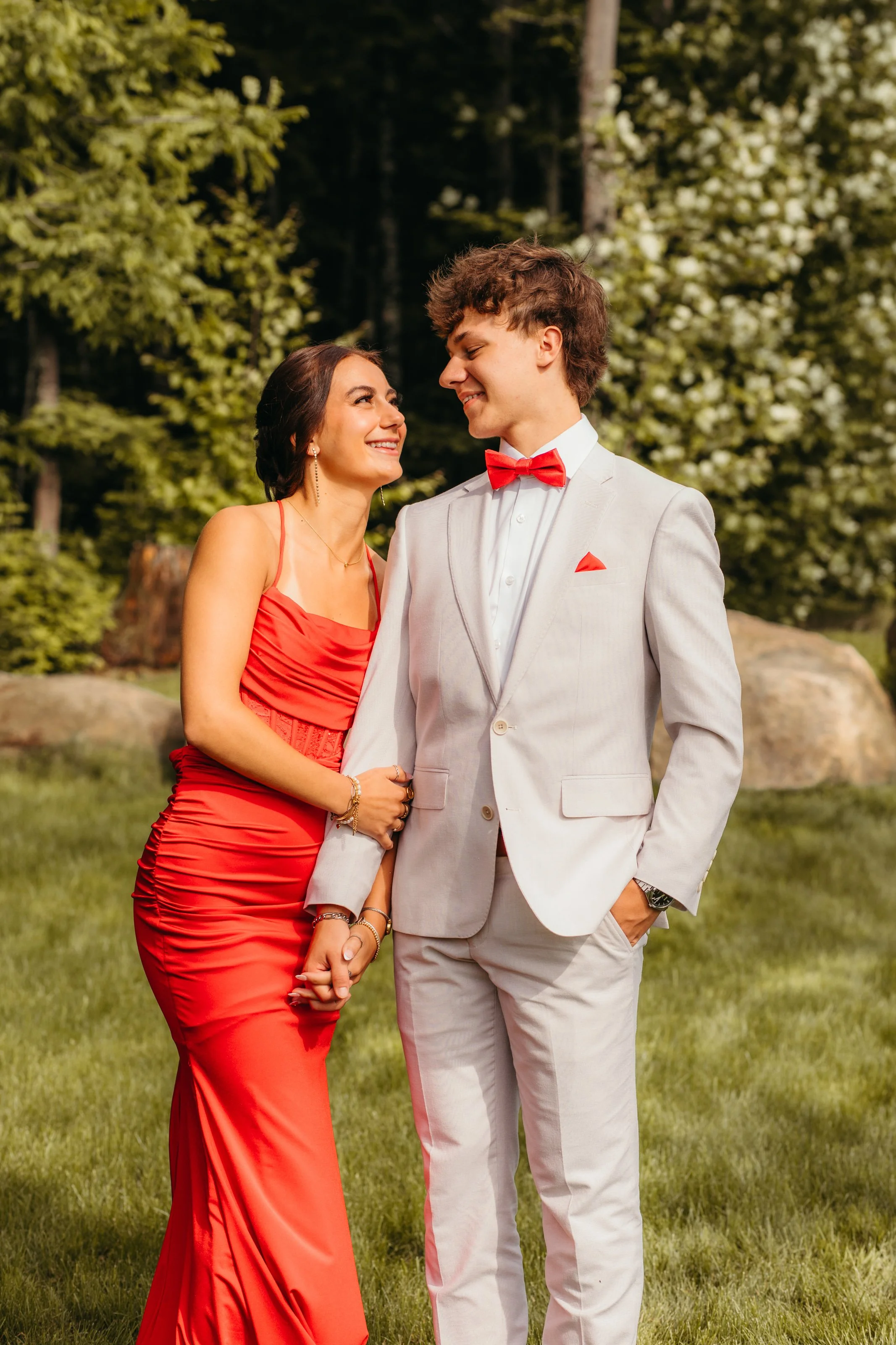 prom couple