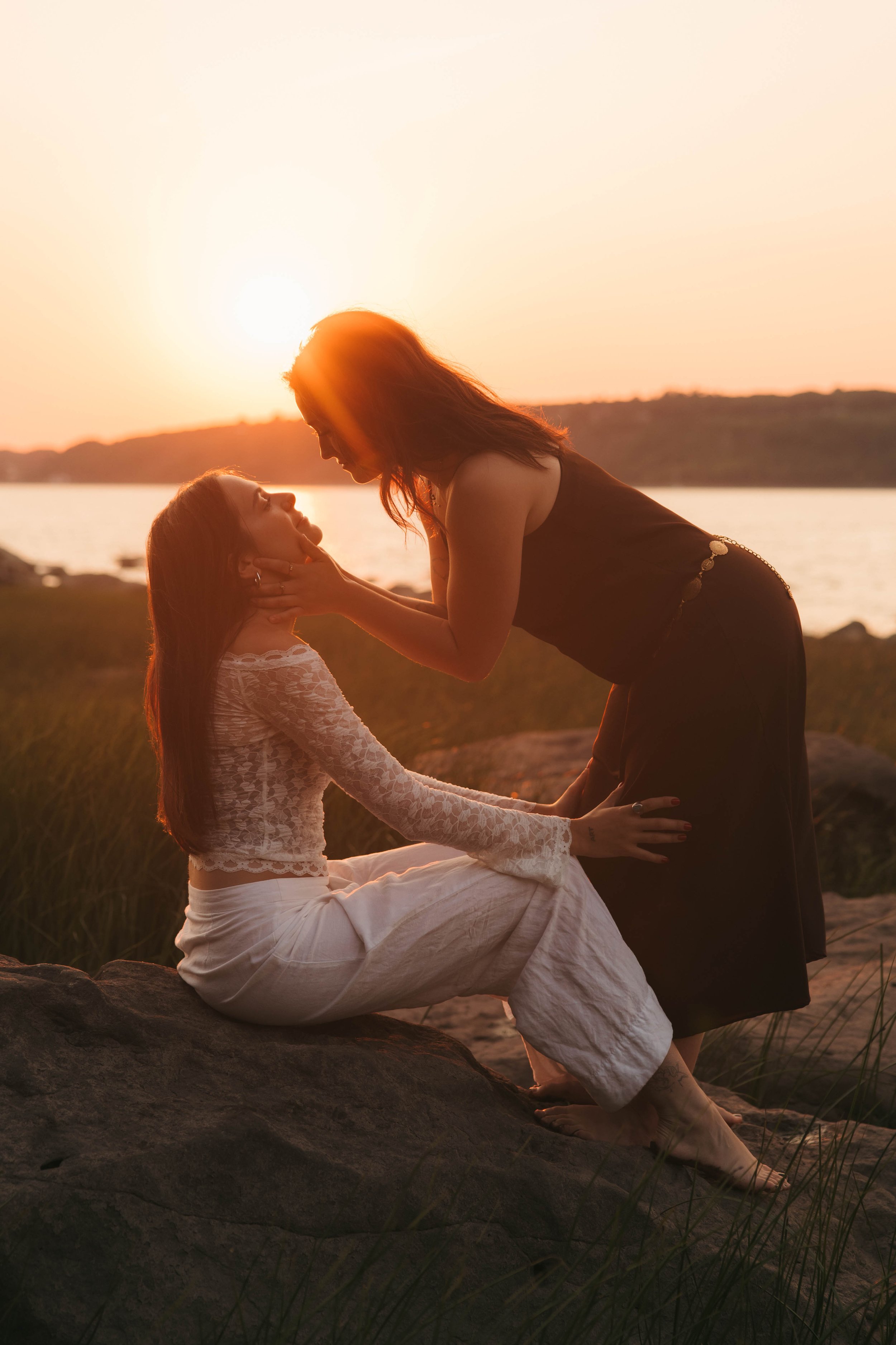 couple queer golden hour