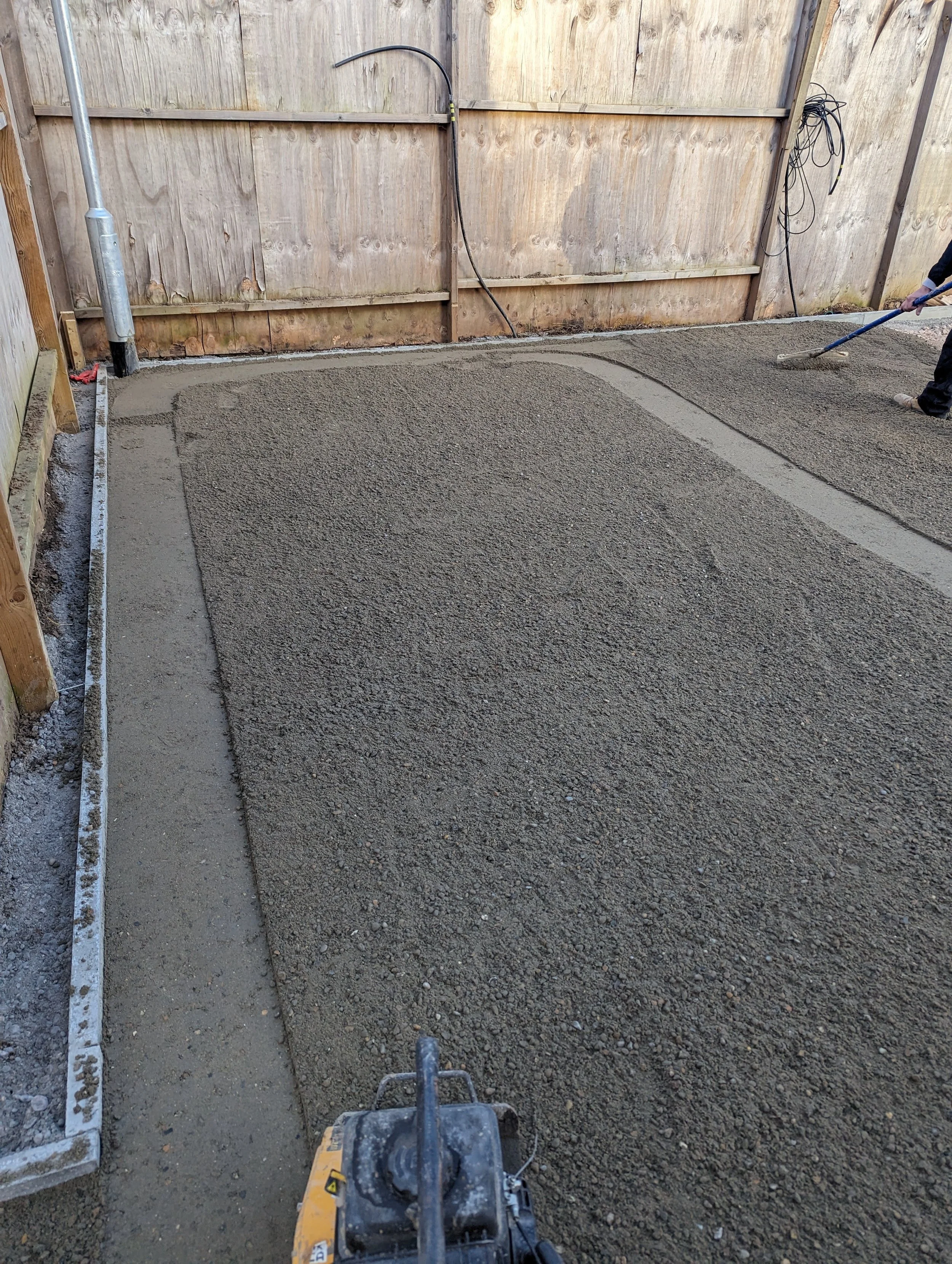 permeable concrete base for tarmac car park for new build development east london essex