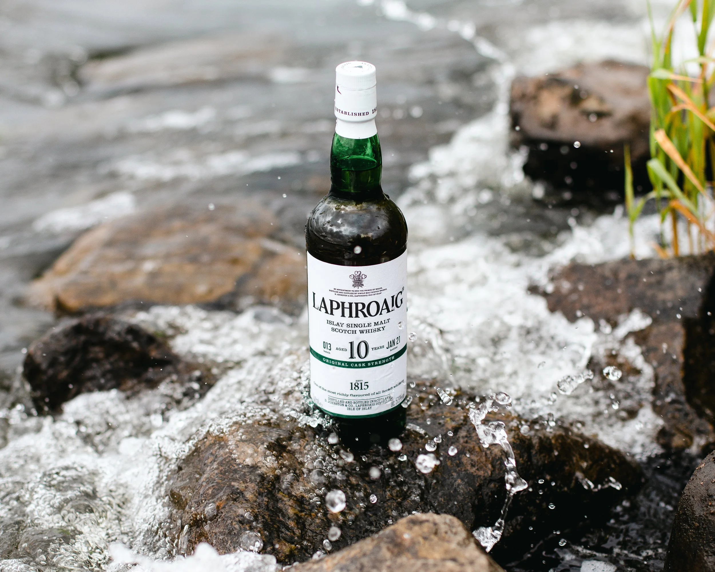 Laphroaig_CaskStrength10-1.jpg