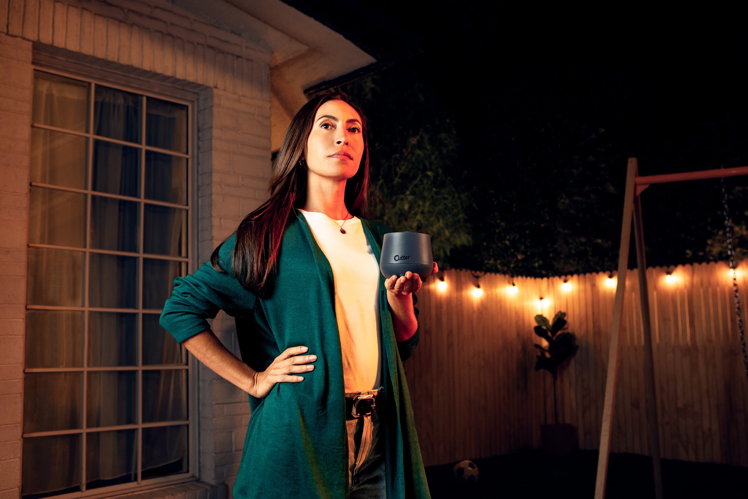 CUTTER ECLIPSE_07_Hero-Woman_PJ.jpg