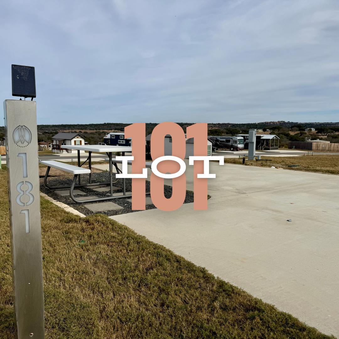 LOT 181- DELUXE RV SITE