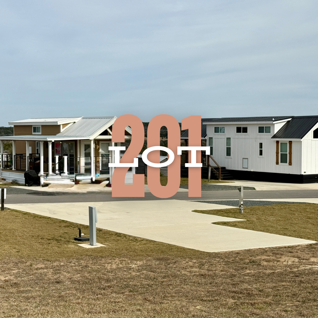 LOT 201- DELUXE RV SITE