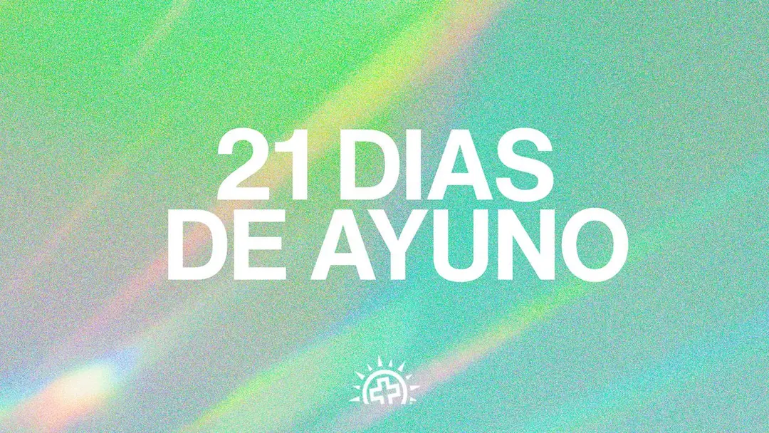 Text in Spanish saying "21 Días de Ayuno" on a colorful, pastel background.