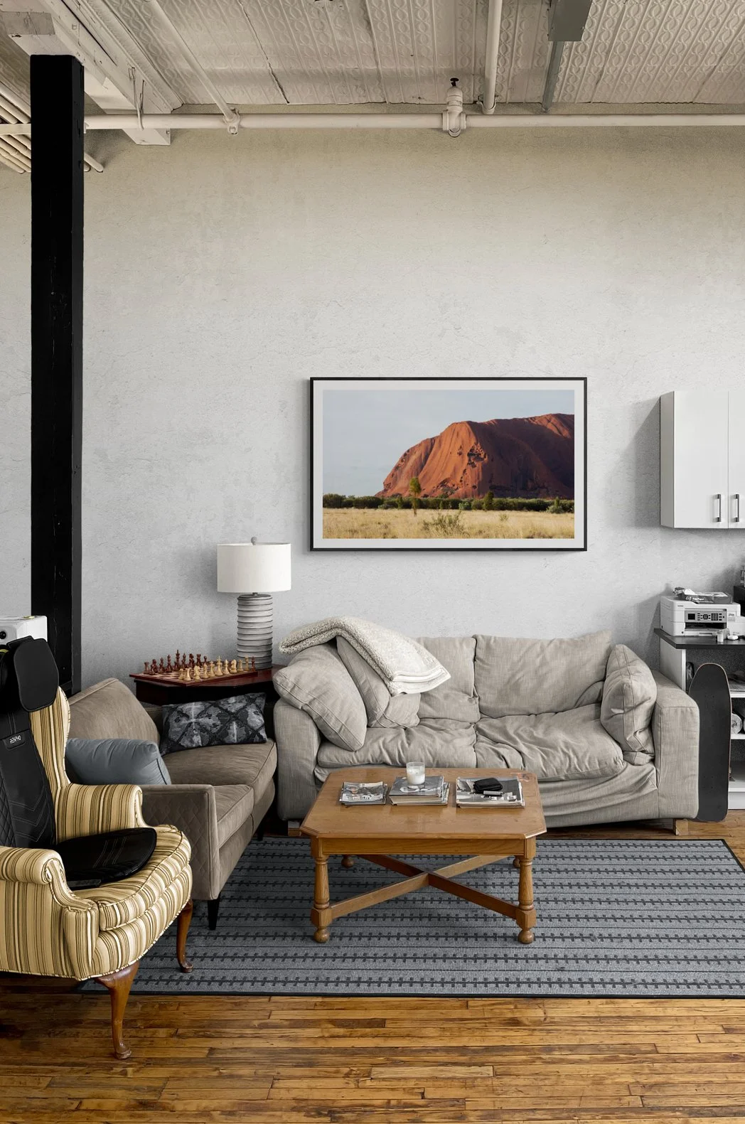 bright-studio-apartment-living-room (7).jpg