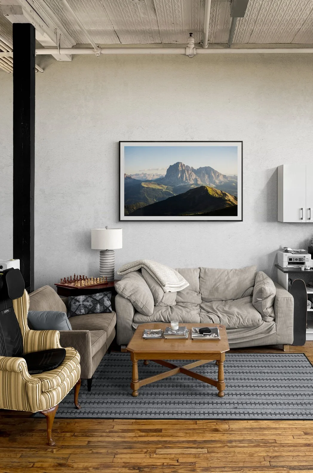 bright-studio-apartment-living-room (1).jpg