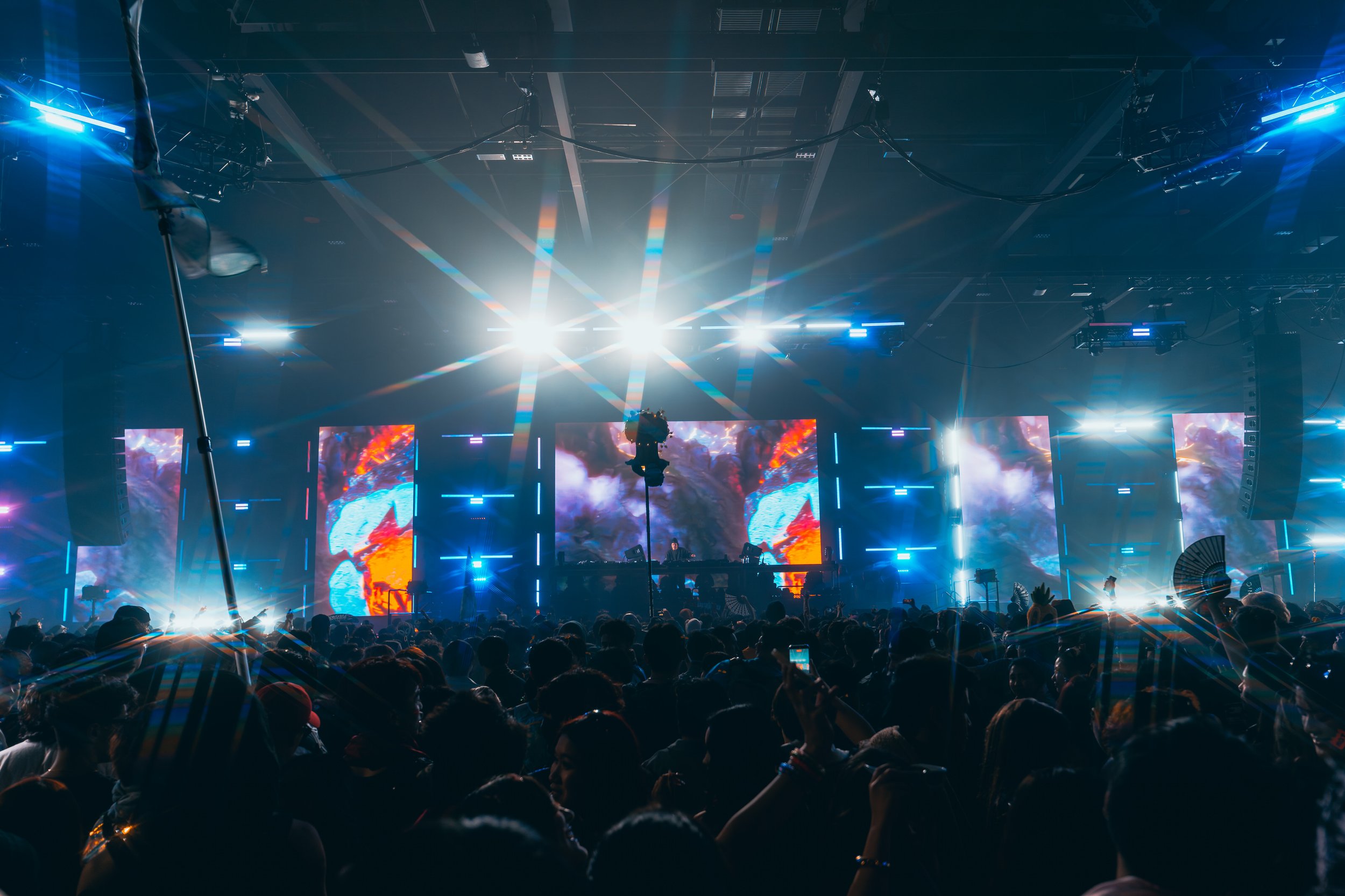 025_bear grillz_give thanks_112825-1.jpg