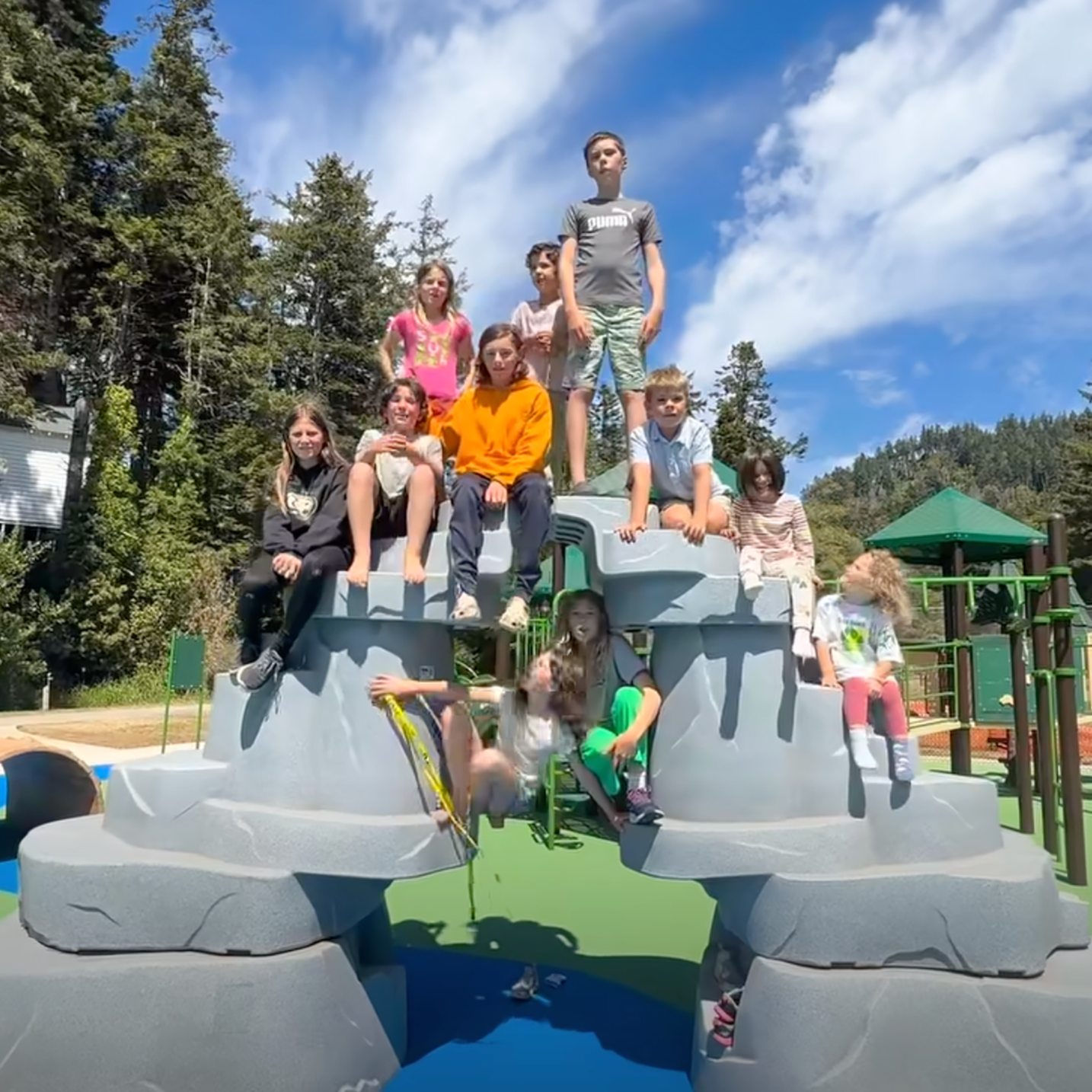 play structure.png