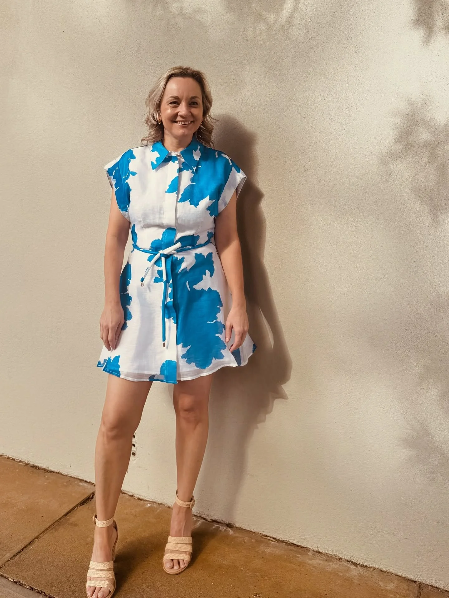 This Sofia Irina mini just feels right for summer. It&rsquo;s lightweight, fun, and one of those dresses that makes getting ready feel easy. I love that it can go from Christmas functions, to a long lunch, wedding or to drinks with the girls  in the 