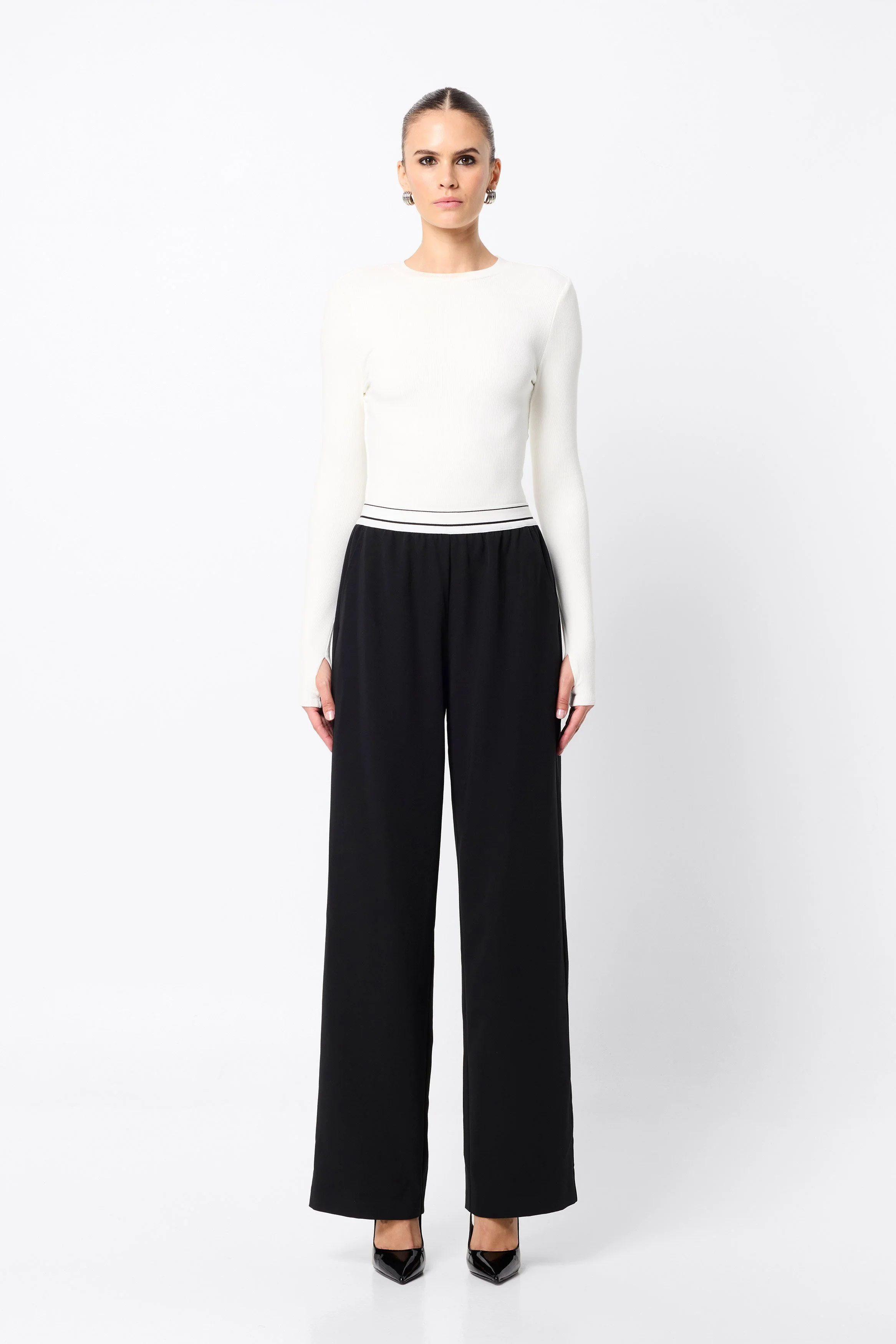 LevitatePant_Black_Ecomm_HighWinter25_01.jpg