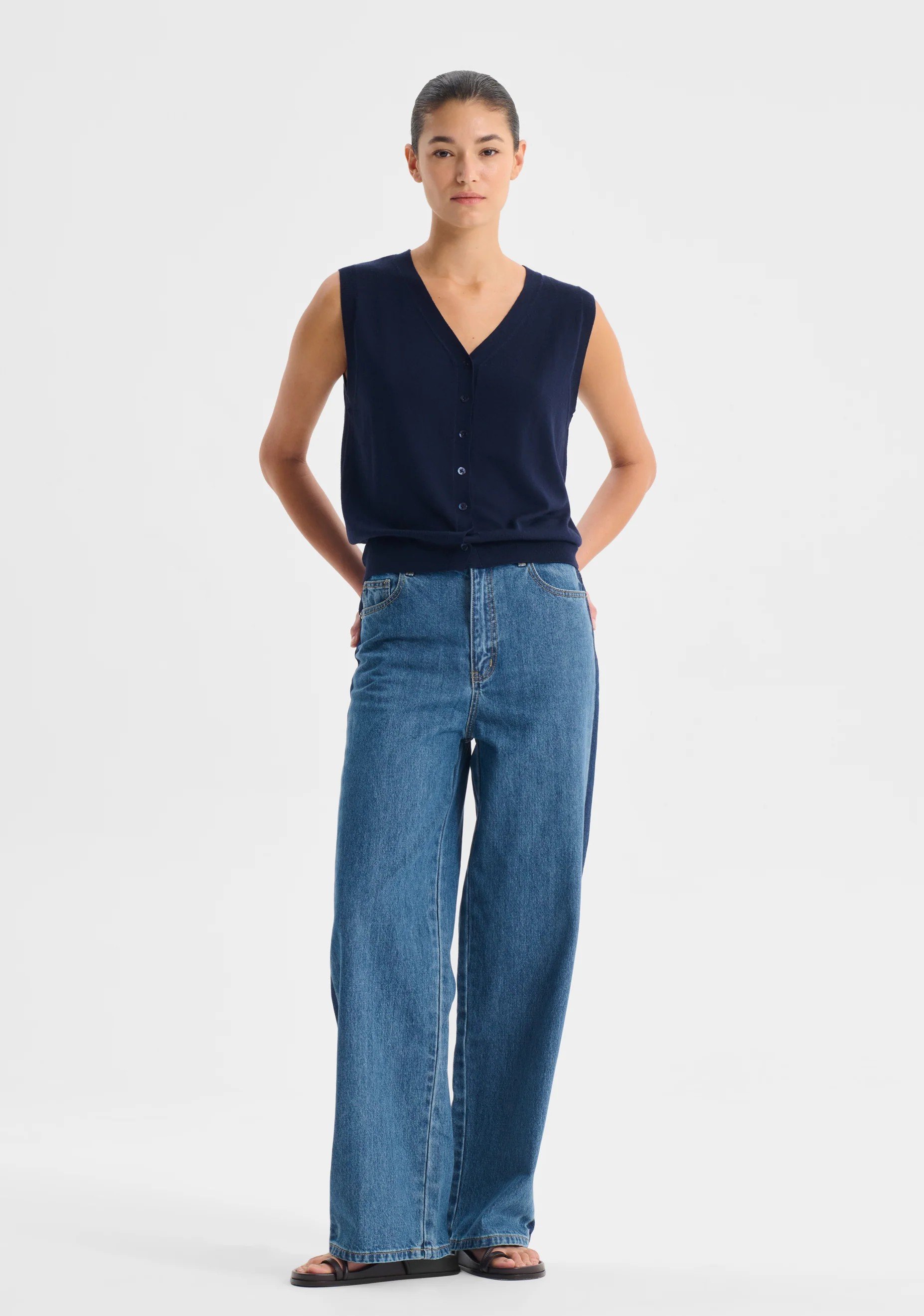 Morrison-SS25-Rhyan-Knit-Vest-Navy-2.jpeg