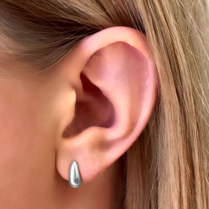 Swift_stud_earrings_Website-2.jpeg