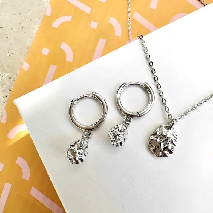 Harmony_Silvers_flat_lay.jpeg