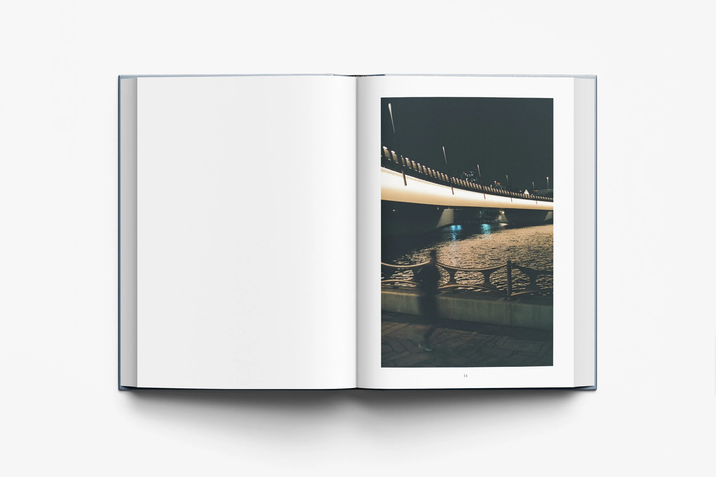 21.Inside-MockUP.jpg