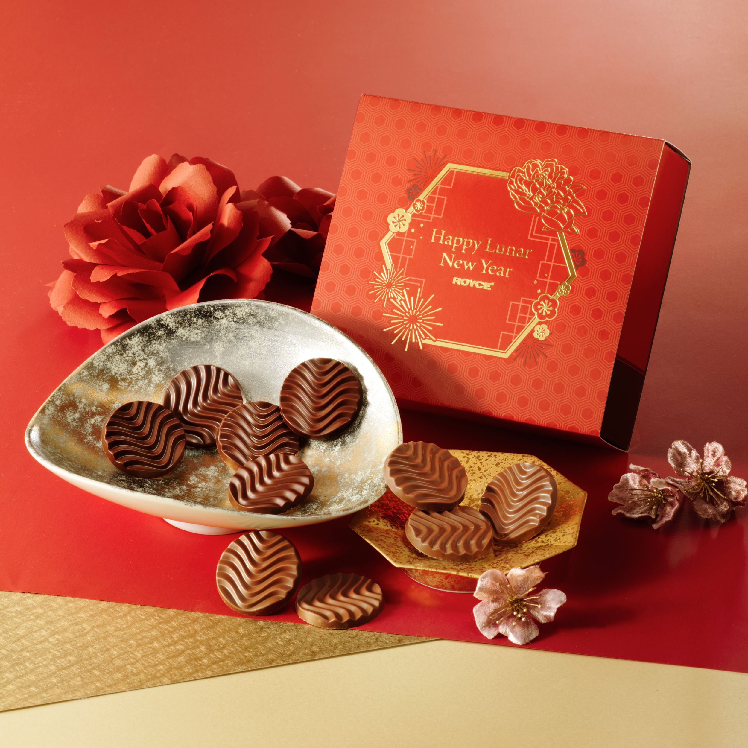 CNY Sleeve — Pure Chocolate Creamy Milk & White (Cacao 37% & 37%)