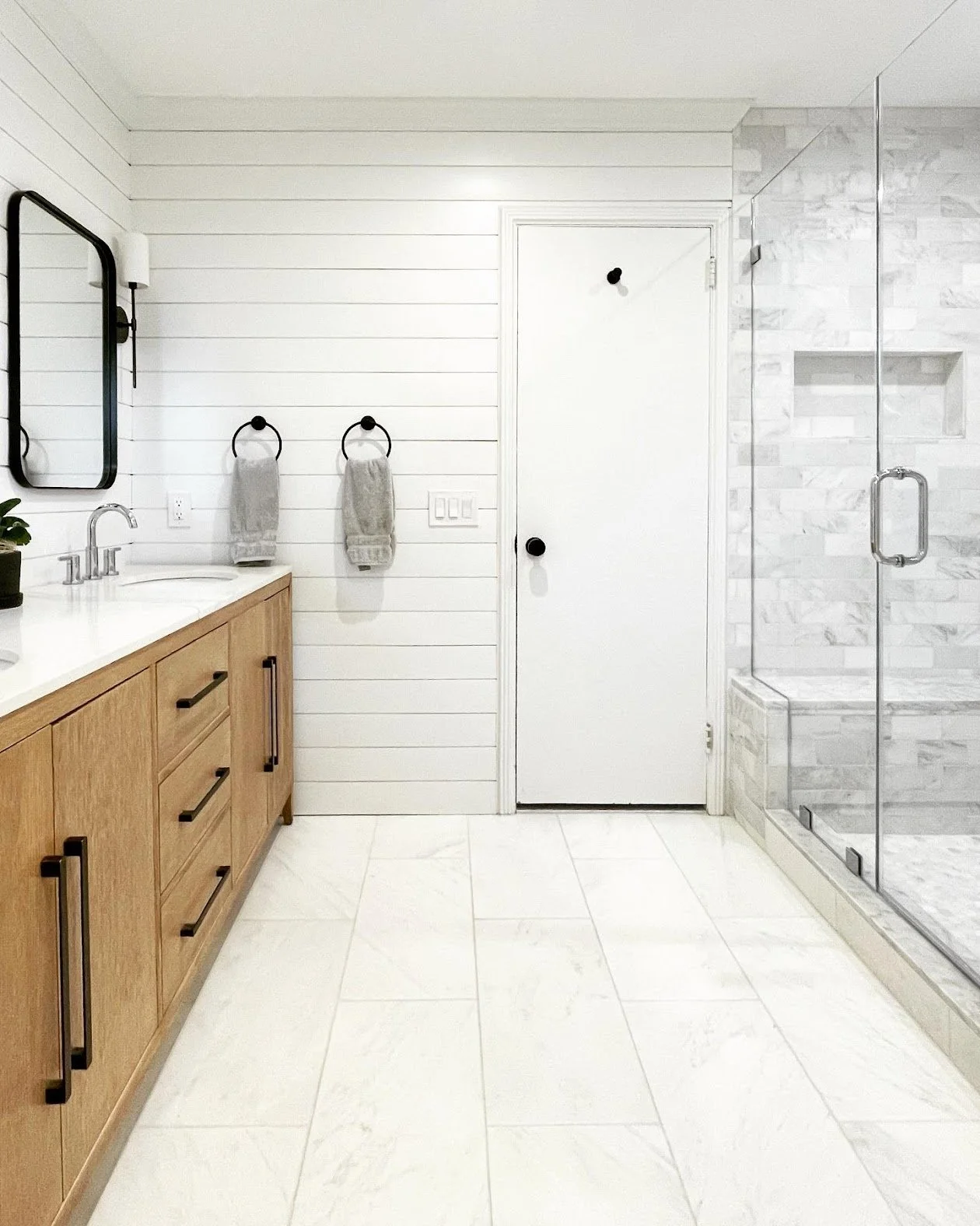 Bathroom by Hanh Interiors 3a.jpg