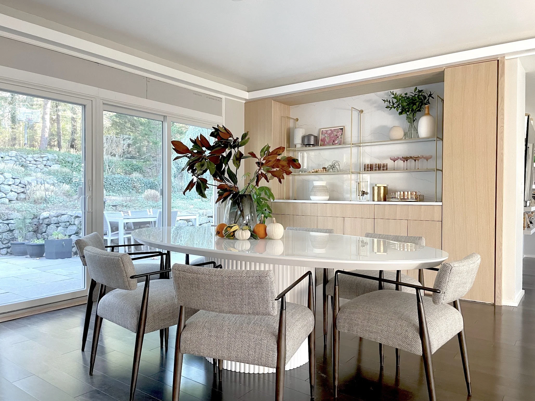 Dining Area by Hanh Interiors-5.jpg