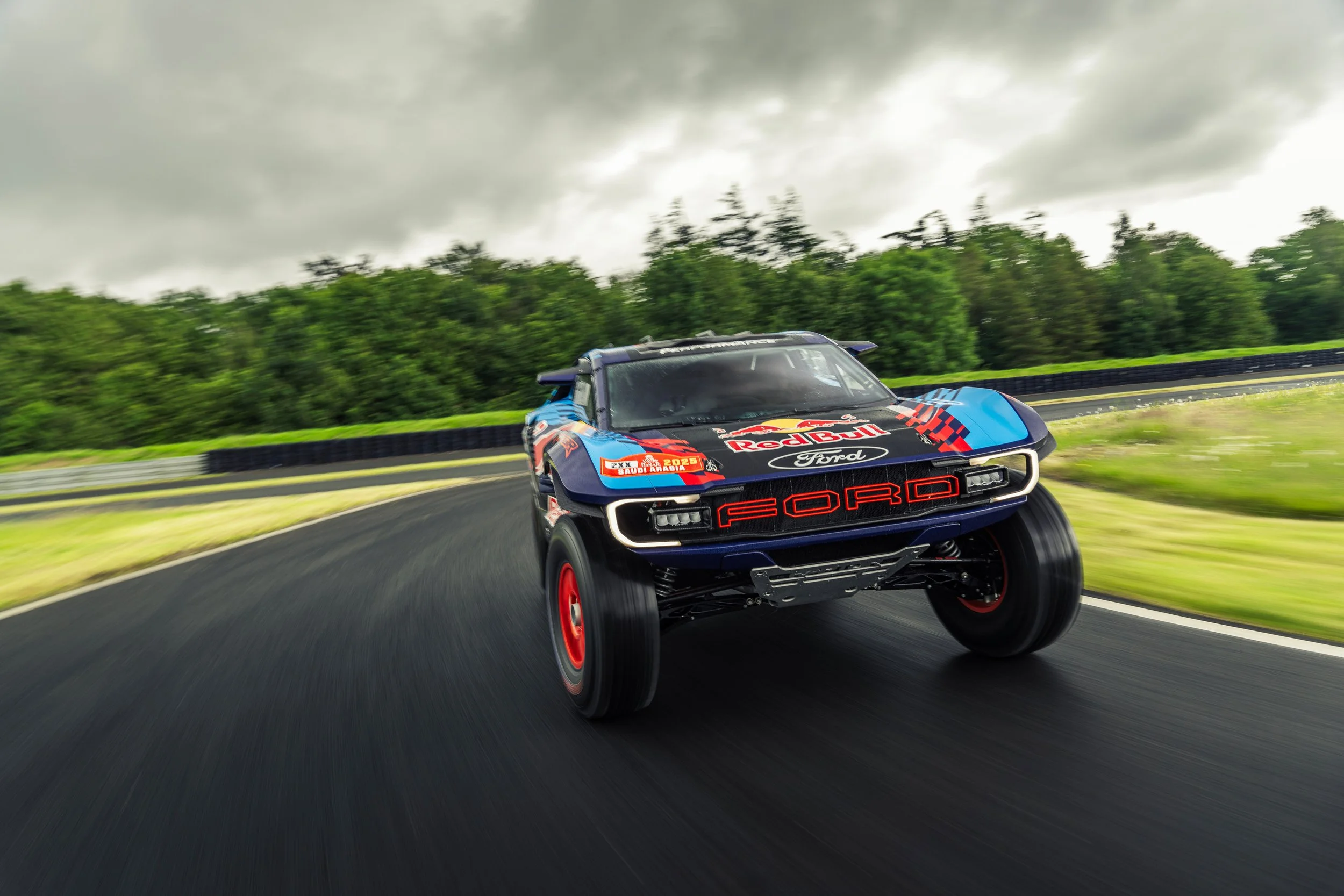 Ford T1+ Dakar-34.JPG