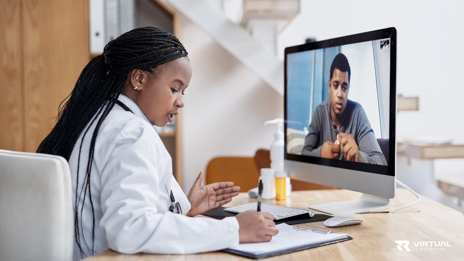 Virtual Assistant vs. In-House Front Desk: What’s Best for Your PT Clinic?
