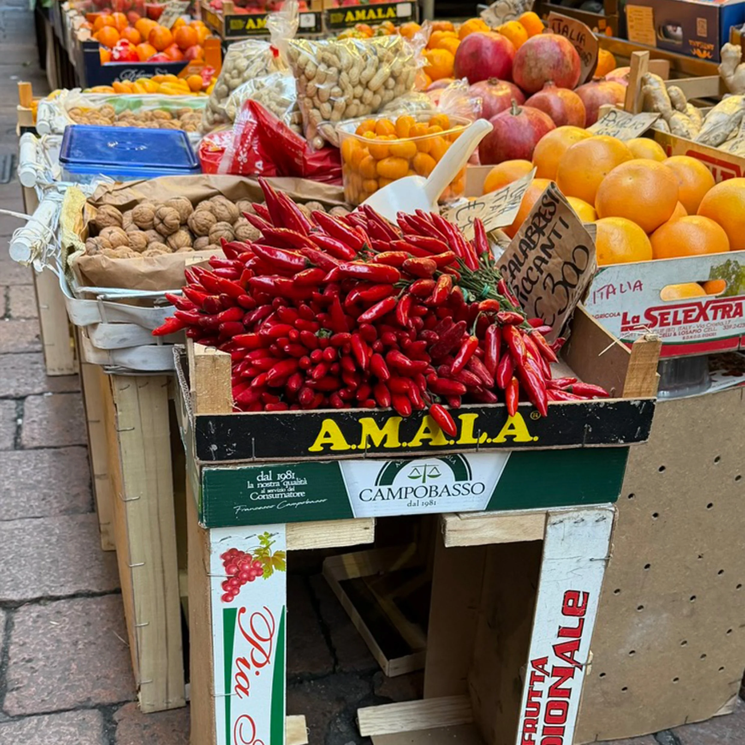 Chili stand market photo.jpg