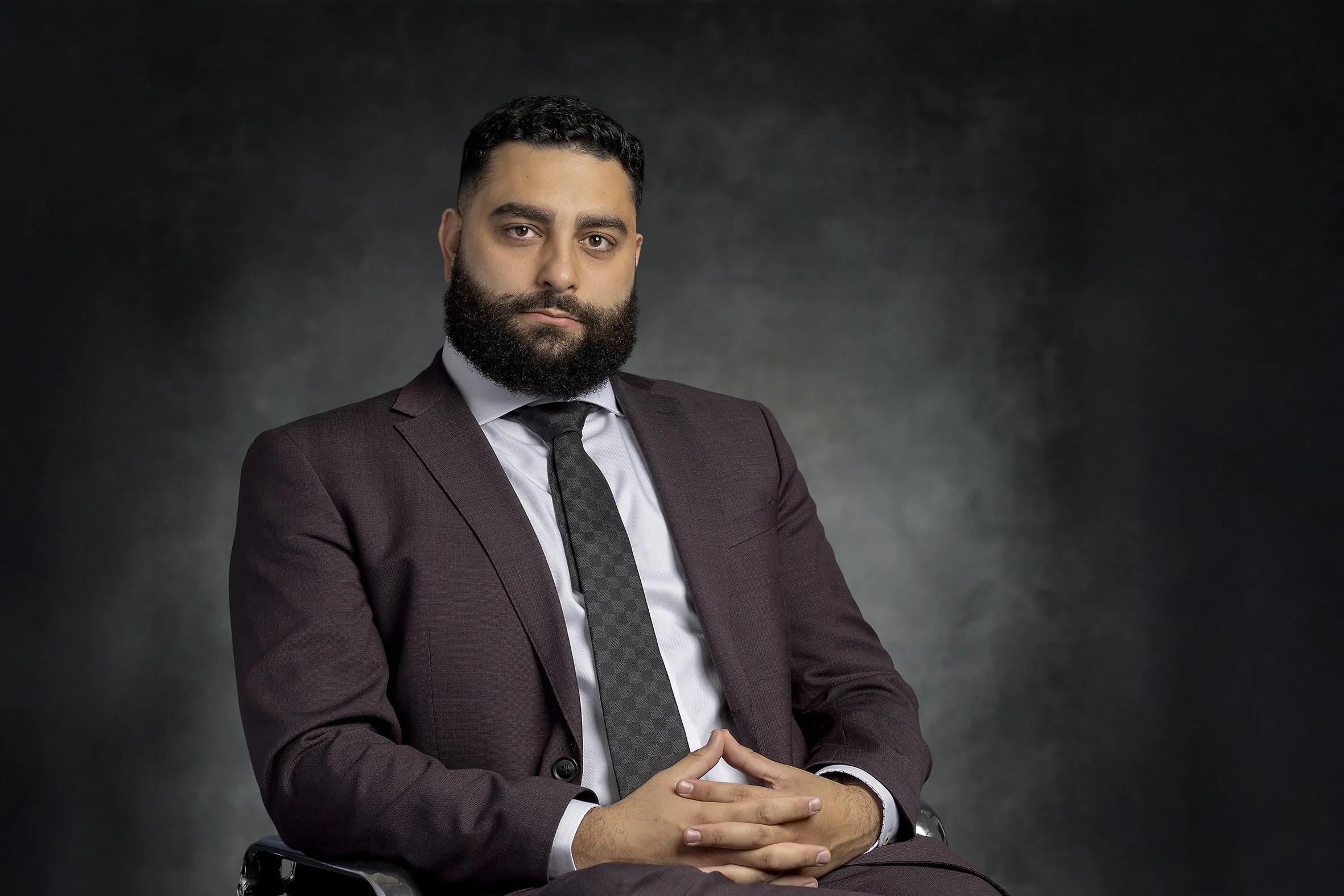 Professional Corporate Headshots Sydney: Expert Business Headshots for Executives and Teams