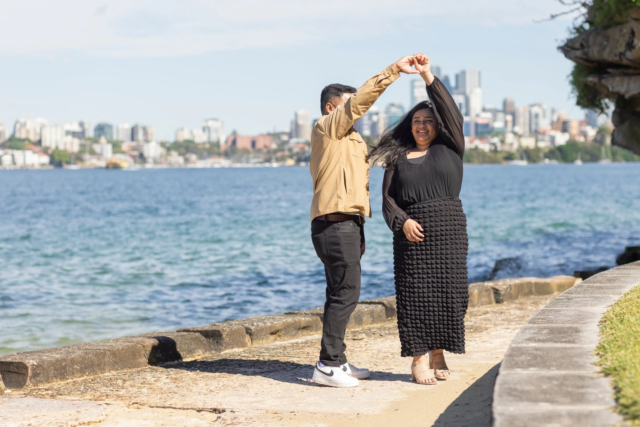 Romantic Couples Photography Sydney: Find the Best Engagement Photographer and Photoshoot Packages