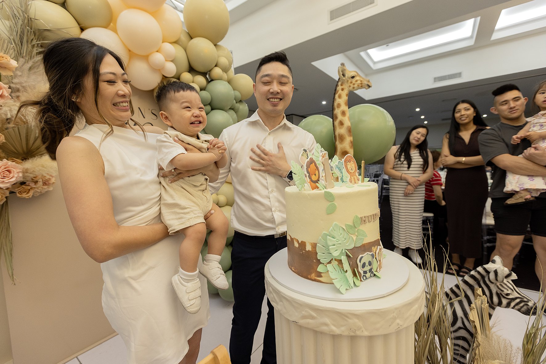 1st Birthday Party - Silver Pearl